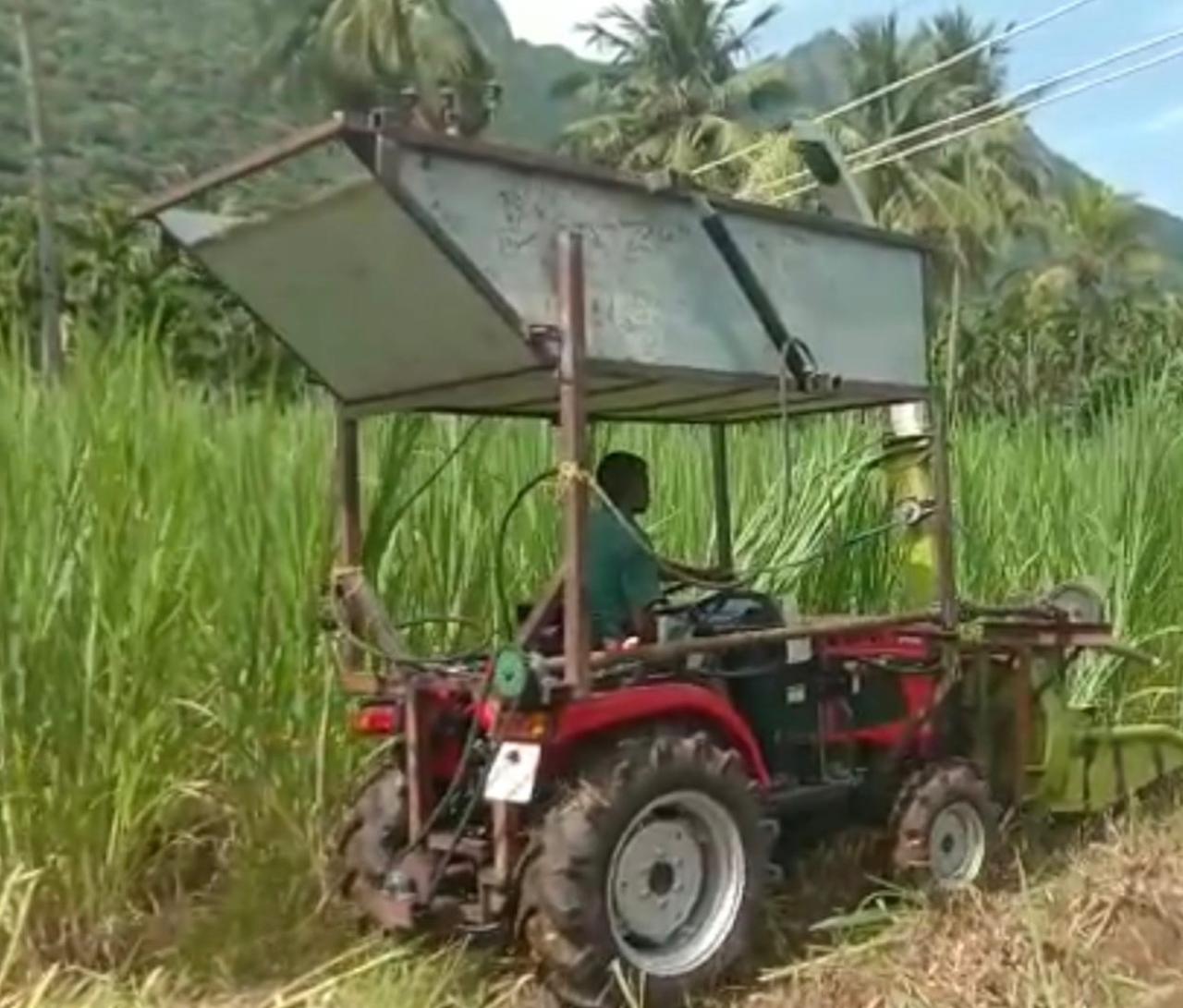 Silage harvester (30 hp)